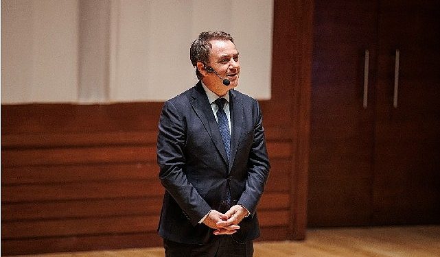 Soyer: “Cumhuriyete, Atatürk’e sahip çıkmamız lazım”