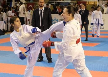 ‘Sporun Başşehri Kocaeli’de karate coşkusu