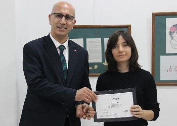 Tomris Uyar’ın hikayesini çizgilerle anlattılar