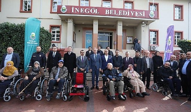11 Engelli Vatandaşa Akülü Araçları Teslim Edildi