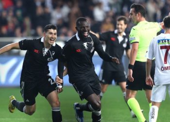 Beşiktaş, Hatayspor deplasmanında kazandı
