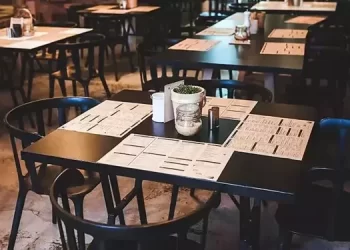 Fiyat etiketi yönetmeliğinde değişiklik yapıldı: Fiyat listeleri giriş kapılarına konacak