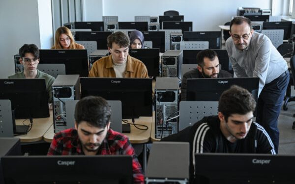 İTÜ, geleceğin ”etik hackerlerini” yetiştirmeye başladı