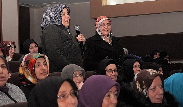 Aile okulu’nda “blinçli aile, şuurlu toplum” vurgusu yapıldı
