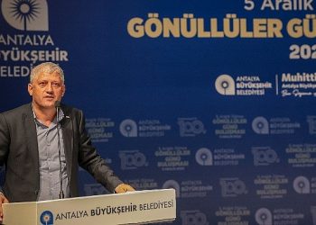 Antalya Büyükşehir ‘Gönüllüleri’ buluşturdu 