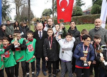 Atatürk Kır Koşusu’nda mükafatlar Lider Atila Aydıner’den