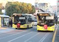 Aydın Büyükşehir Belediyesi şehitlerimiz için ulaşım araçlarına siyah kurdele ve türk bayrağı astı