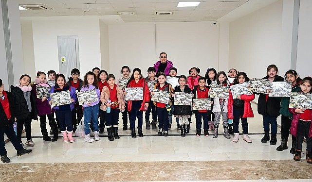 Bağcılar Belediyesi’nden depremzede çocuklara fiyatsız tiyatro oyunu