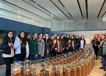 Başarılı Öğrencilere Kış Tatili ZEYGEM’den…