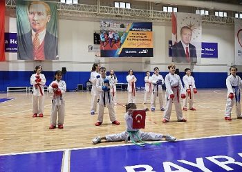 Bayrampaşa’da spor okulu kış dönemi başladı