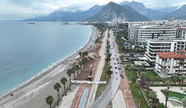 Büyükşehir Belediyesi ‘Konyaaltı Kıyısı Boğaçayı Köprüsü-Liman Kavşağı Ortası Etraf Düzenlemesi Projesi’ni başlattı