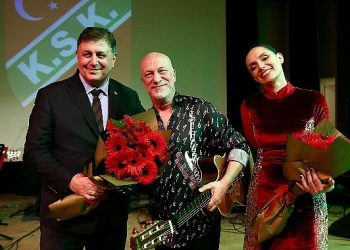 “Dünya Karşıyakalılar Günü” coşku ve gururla kutlandı!