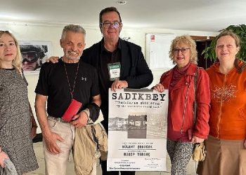 Egeli bilim insanı Prof. Berrak Taranç “Sadık Bey” isimli belgesel sinemanın özgün müziklerini besteledi