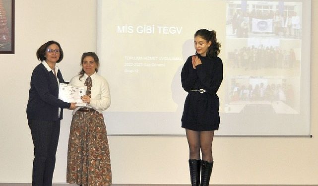 EÜ Eczacılık Fakültesinde Toplumsal Sorumluluk Projeleri ödüllendirildi