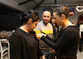 Filiz lider öğretmenlere dayanışma gecesinde buluştu: Atanmayan ve özel kesim öğretmenlerine alkış