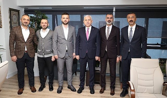 Genel Sekreter Gündoğdu, Sivil Toplum Merkezi’ni inceledi