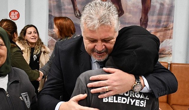 Gerenli işçi bayanlarla bir ortaya geldi