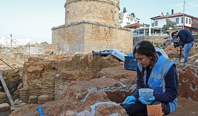 Hıdırlık Kulesi etrafına seyir terası projesi başladı