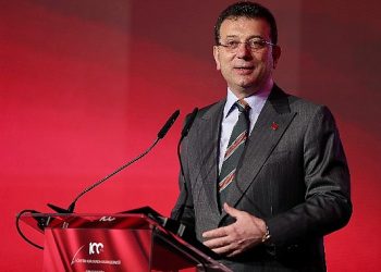 İmamoğlu: Gelecek, muhakkak bayanın gücüyle aydınlanacaktır
