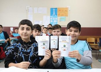 İnegöl’de Yerli Malı Haftası Özündenkuru İle Kutlandı