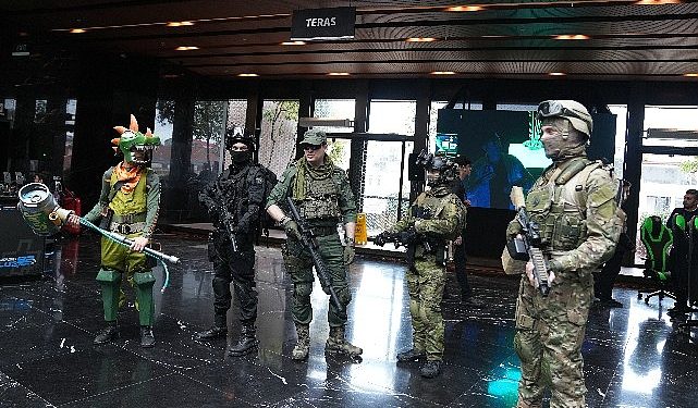 Intel Monsters Reloaded 2023 büyük finalinde heyecan tepeye çıktı!