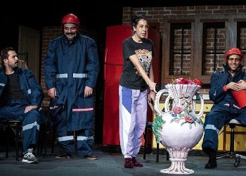 İzBBŞT Elhamra Sahnesi açıldı 