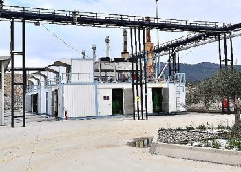 İzmir’in çöpünden hem elektrik hem de yakıt elde ediliyor