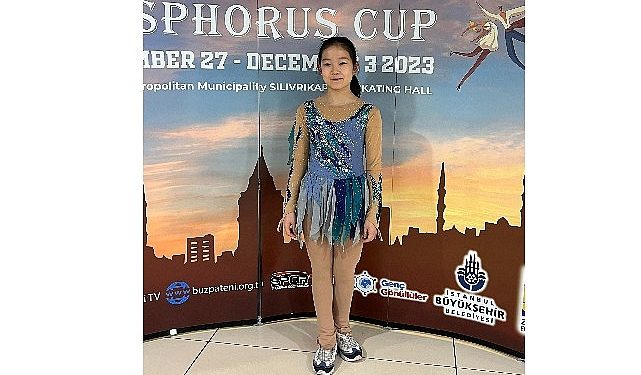 İzmirli Deniz buz pateninde altın madalya kazandı