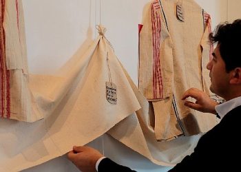 Kağıt Müzesinde mahallî kültürler standı