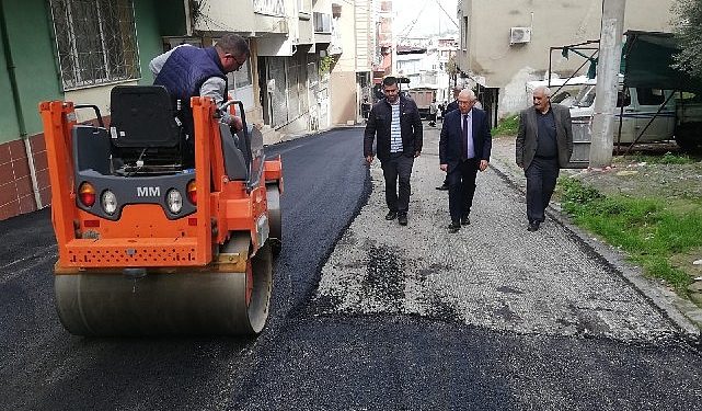 Karabağlar’da asfaltlamalar tıpkı süratle devam