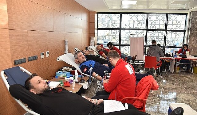 Kartepe Belediyesi’nde 7. kan bağışı