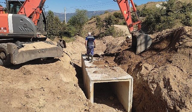 Kiraz’da derelerden 4 bin 320 ton atık çıkarıldı