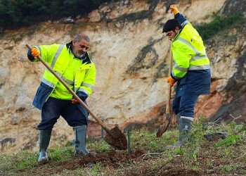 Kocaeli Büyükşehir, geleceğe nefes oluyor