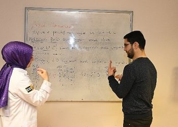 KOMEK, Açtığı Kurslarla İşitme Engelli Bireylerin Gelişimine Katkı Sağlıyor