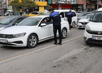 Konya Büyükşehir Zabıtası Şeb-i Arus Öncesi Kontrollerini Sıklaştırdı