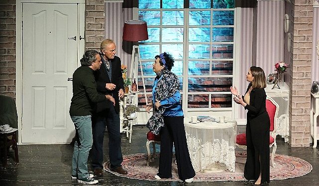 Küçükçekmece sahneleri, 4,5 yılda 1 milyonu aşkın izleyici ağırladı