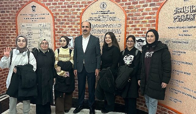 Lider Altay: “Tüm Ziyaretçilerimizi ve Konyalı Hemşehrilerimi Darü’l-Mülk Stant Sarayı’na Davet Ediyorum”