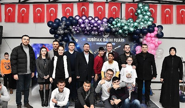 Lider Kanar, TUBİTAK 4006 bilim fuarı’nda