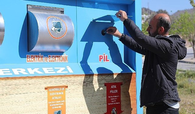 Lider Sandal “Geri dönüşümde öncü olduk”