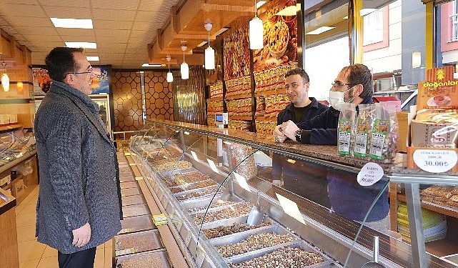 Lider Savran, 350 meskenler mahallesi ve cevher dudayev mahallesi’ndeki esnafları ziyaret etti