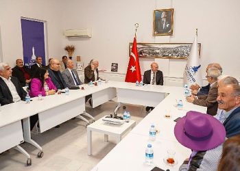 Lider Soyer ile yola devam dediler