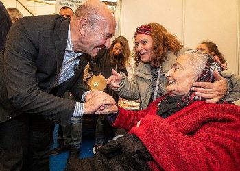 Lider Soyer Karşıyaka Karadeniz Şenliği’ne katıldı “İzmir sizinle güçlü ve geleceğe umutla bakıyor”