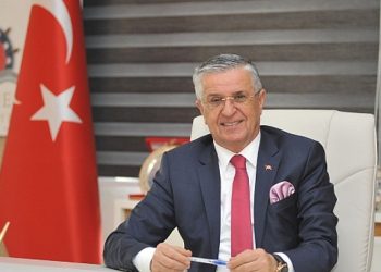 Lider Topaloğlu’ndan “Dünya Gönüllüler Günü” iletisi
