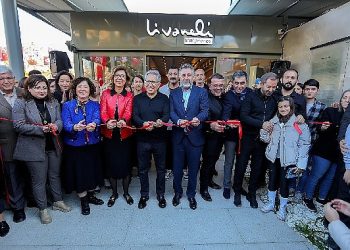 Livaneli’den Lider Sandal’a övgü: