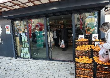 Nilüfer Bostan’ın 6. şubesi 29 Ekim Mahallesi’nde açıldı