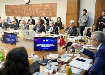 Rektör Budak’ın başkanlığında “Ziraat, Orman ve Su Eserleri Eğitim Kurulu Toplantısı” yapıldı