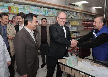 Sivas Belediyesi’nden gereksinim sahibi ailelere nakit yakacak takviyesi