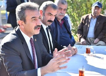 Soner Çetin Yüzüncüyıl’da vatandaşlarla buluştu