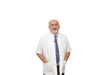 Tabip denetimi olmadan ilaç kullanmak sıhhati tehlikeye atabilir