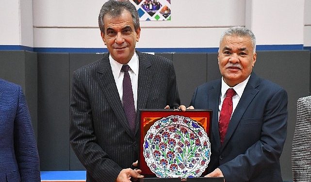 Torbalı’da spor kompleksi açıldı